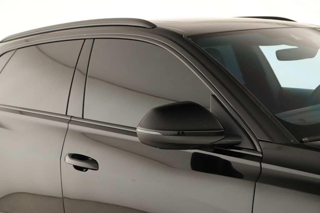 Certified 2023 Audi SQ8 Premium Plus w/ Executive Package AWD/4WD image 40
