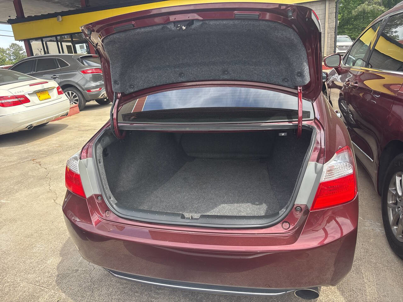 Used 2015 Honda Accord EX image 16