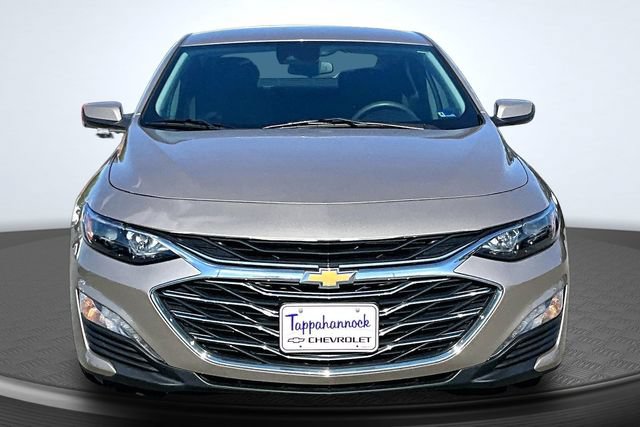 Used 2024 Chevrolet Malibu LT FWD image 2
