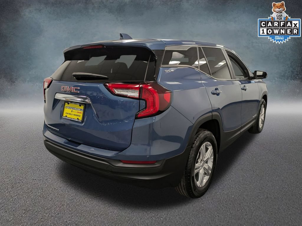 Used 2024 GMC Terrain SLE FWD image 4