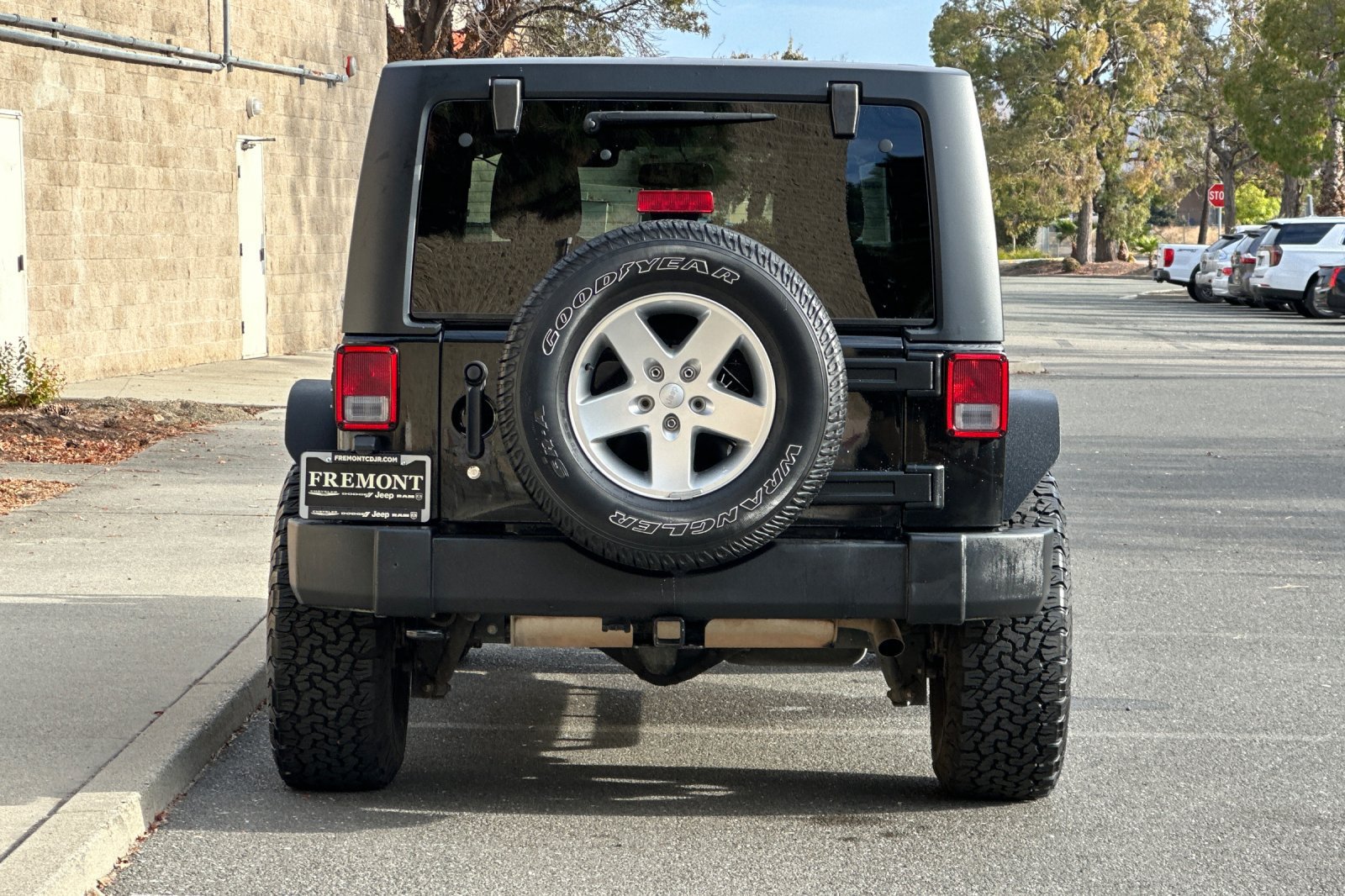 Used 2016 Jeep Wrangler Unlimited Sport w/ Quick Order Package 24S AWD/4WD image 4