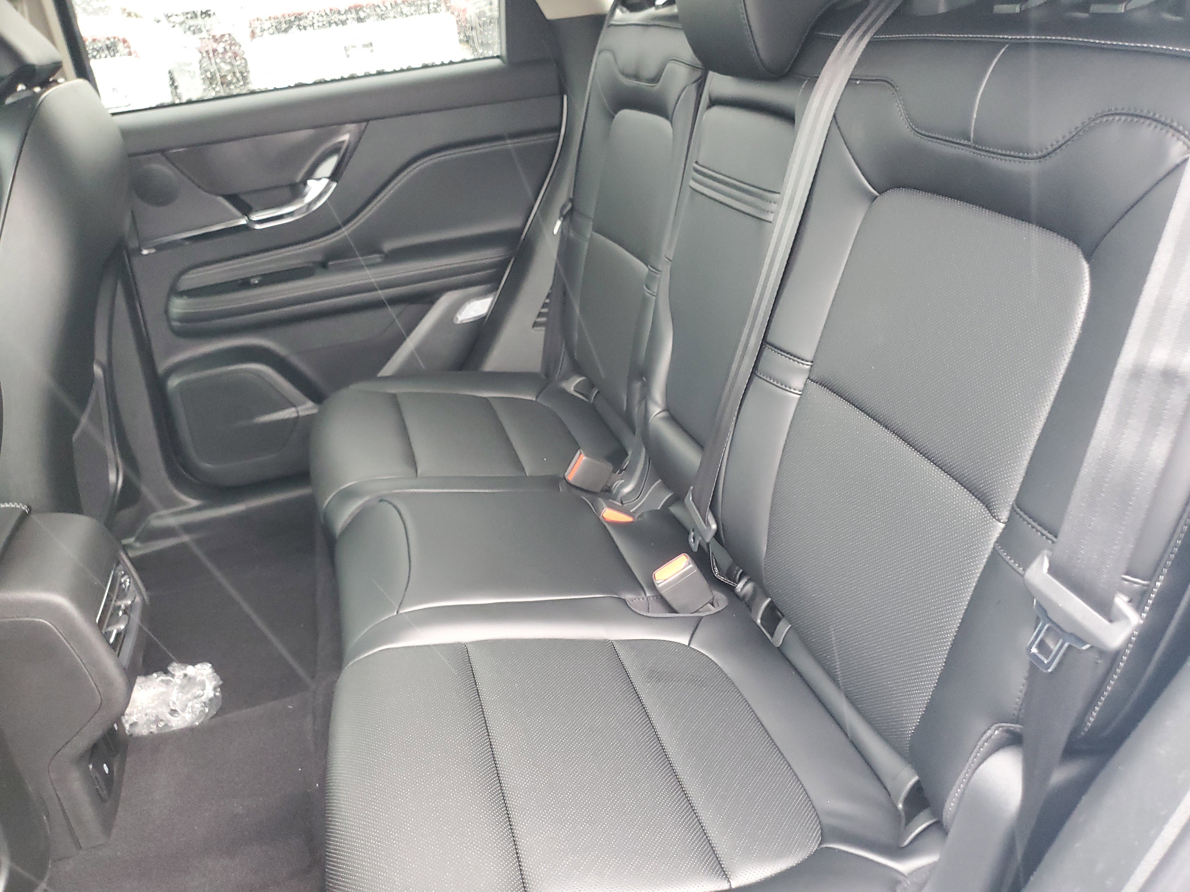 New 2026 Lincoln Corsair Premiere image 27