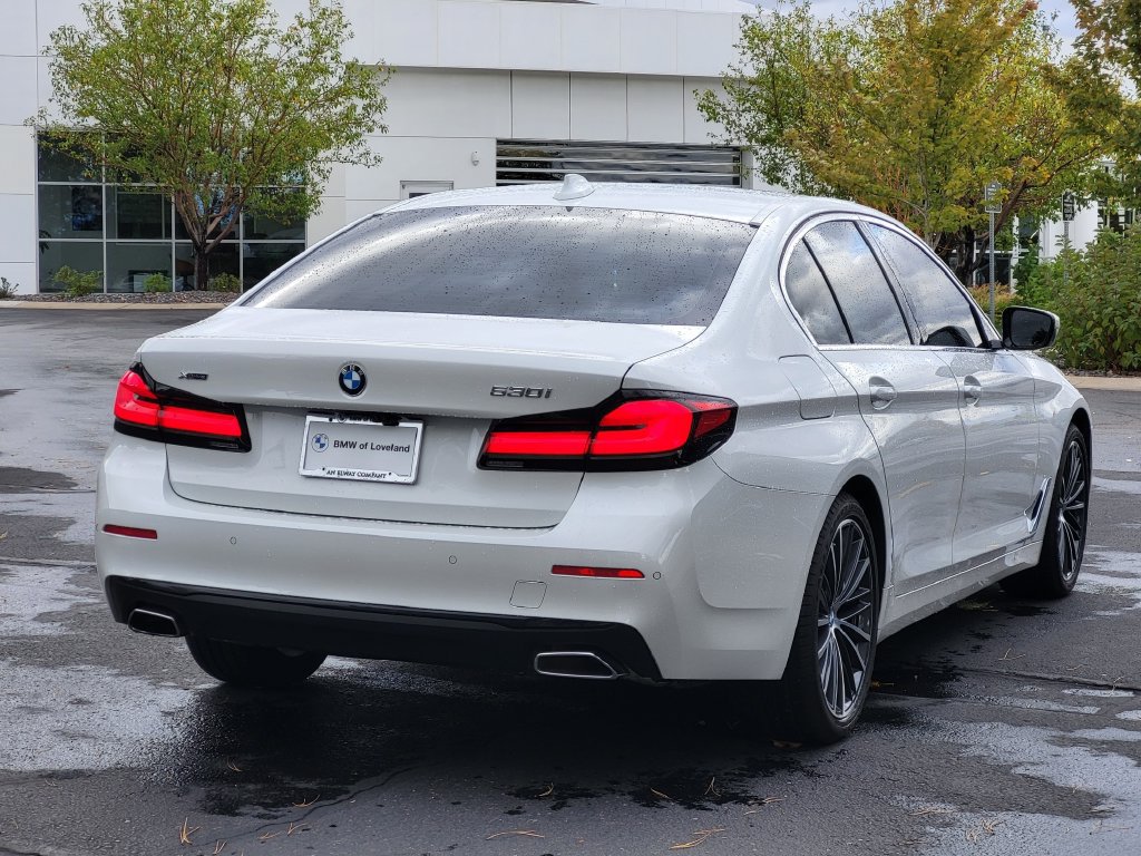 Used 2023 BMW 530i xDrive w/ Executive Package AWD/4WD image 10