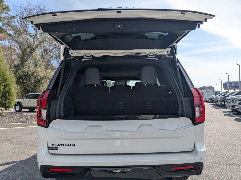 New 2026 Ford Expedition Platinum w/ Stealth Performance Package image 13