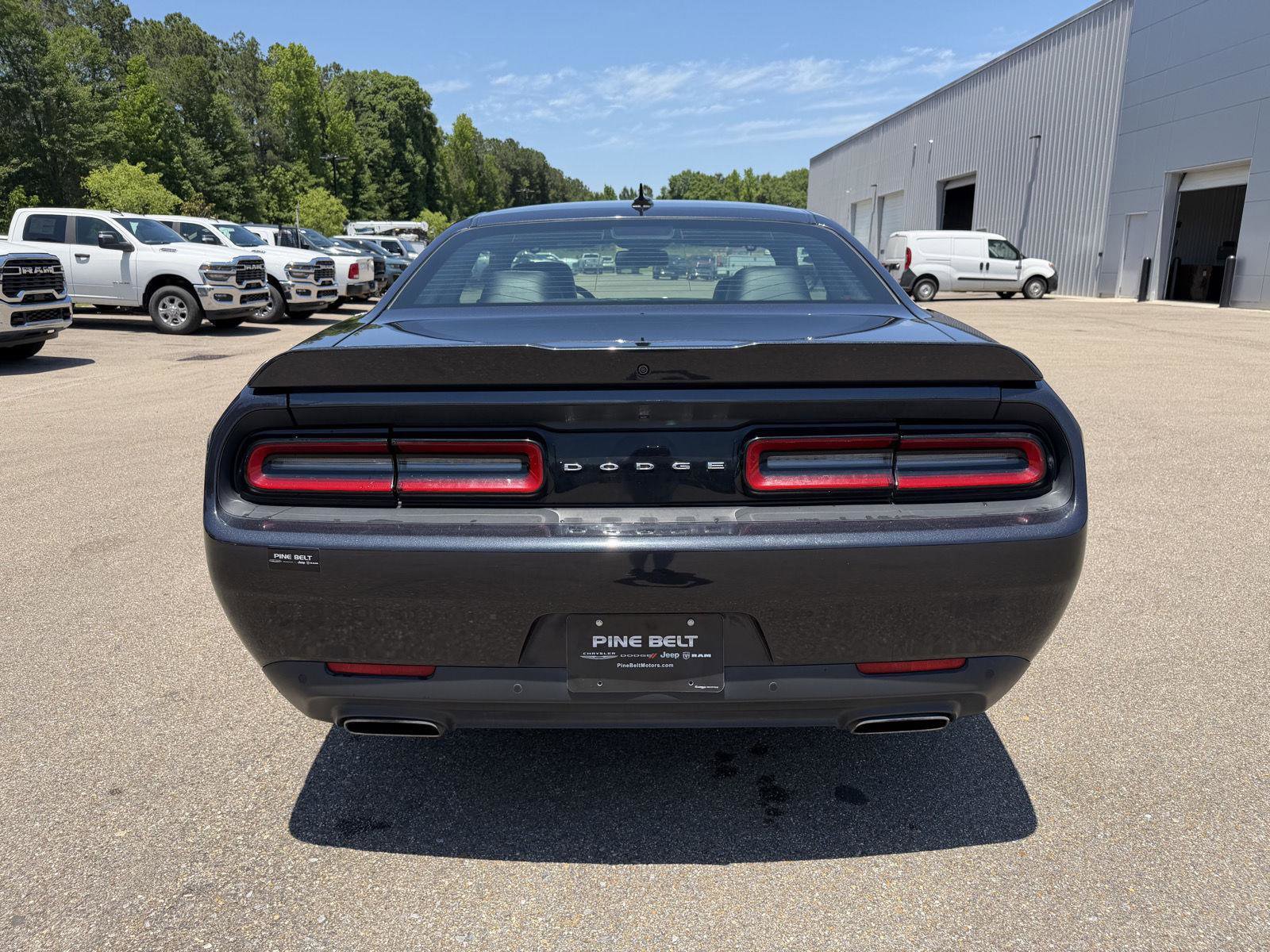 Used 2016 Dodge Challenger SXT Plus RWD image 5