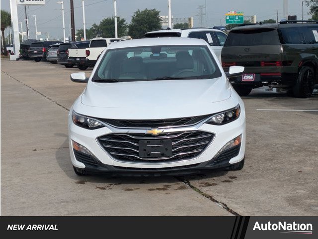 Used 2022 Chevrolet Malibu LT w/ LPO, Floor Liner Package FWD image 1