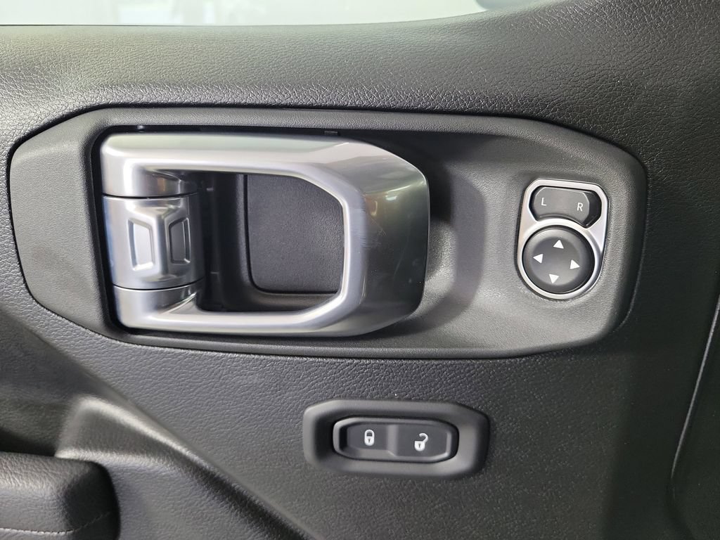 New 2026 Jeep Wrangler Unlimited Sport AWD/4WD image 17