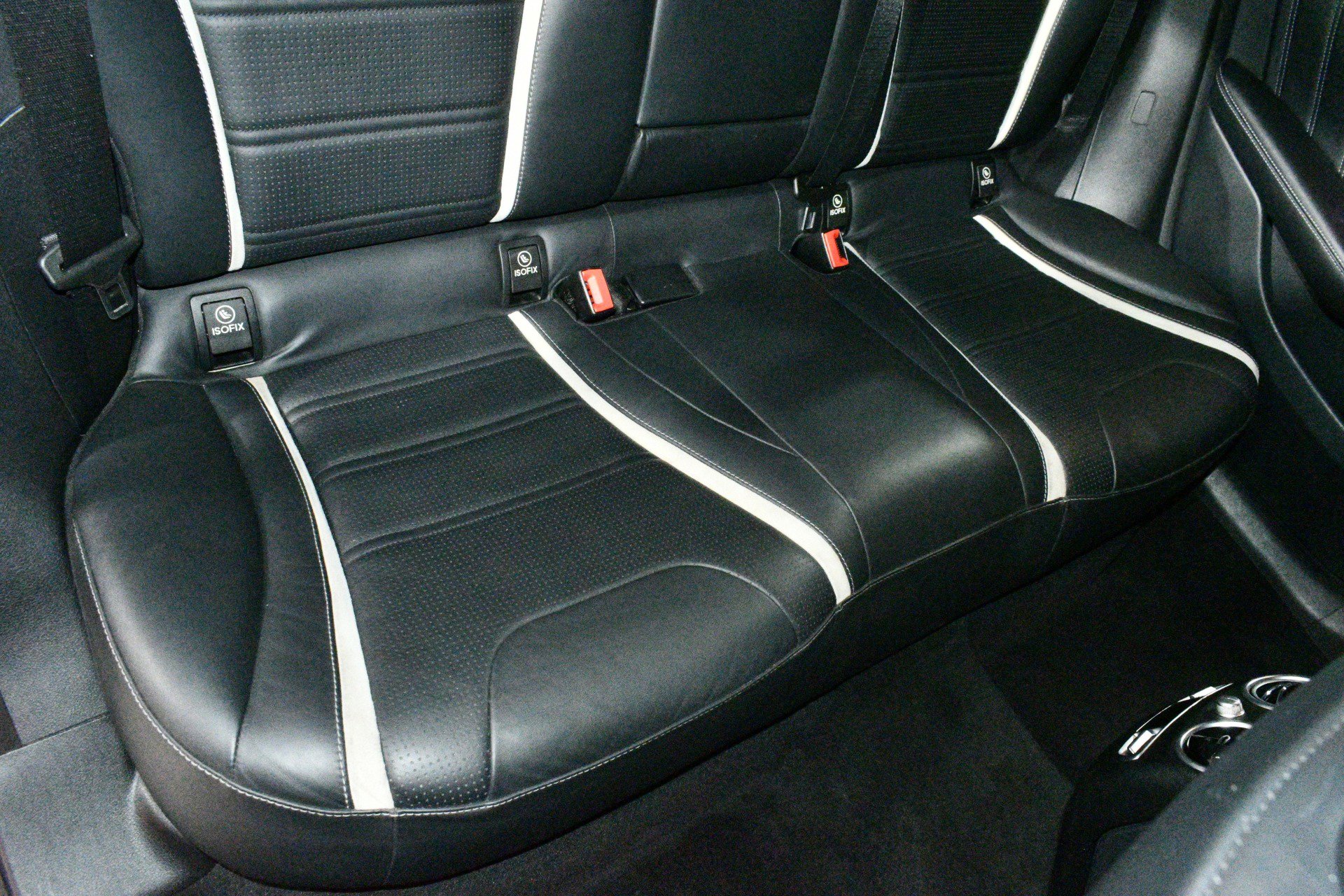 Used 2020 Mercedes-Benz GLC 63 AMG S image 20