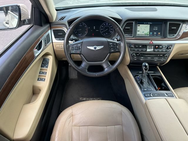 Used 2015 Hyundai Genesis 3.8 w/ Option Group 02 AWD/4WD image 29