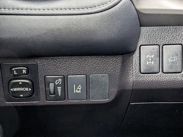 Used 2017 Toyota RAV4 Limited w/ Advanced Technology Package image 18