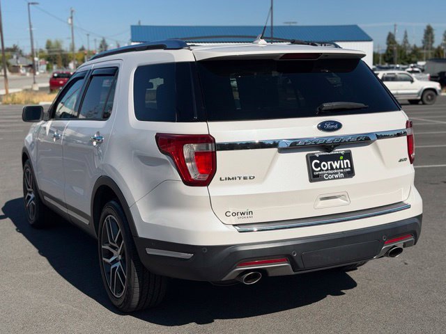 Used 2018 Ford Explorer Limited w/ Equipment Group 301A AWD/4WD image 15