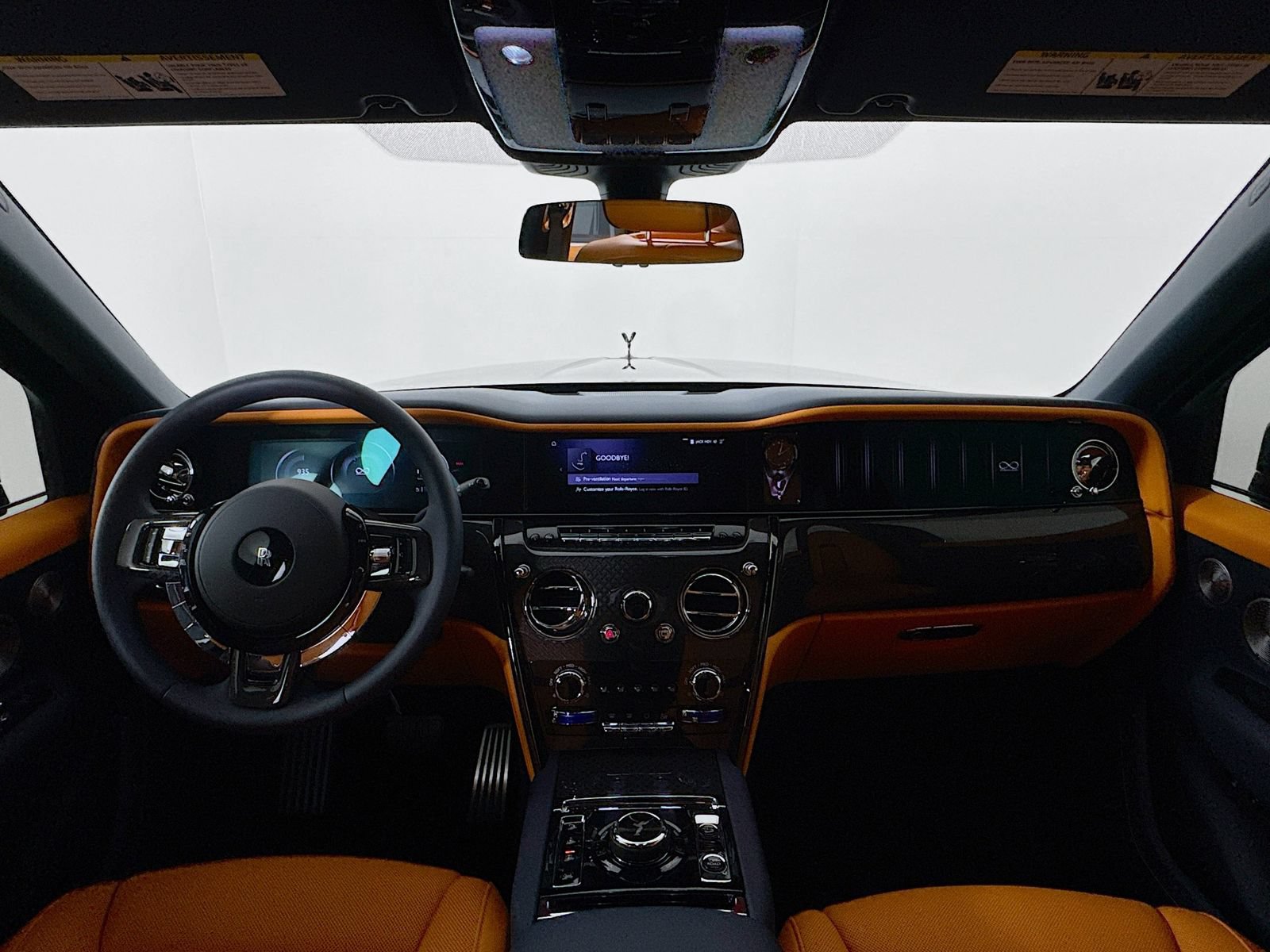 Certified 2025 Rolls-Royce Cullinan Black Badge w/ Leather Finishing Pack AWD/4WD image 22