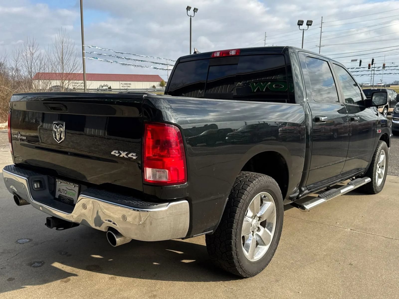 Used 2017 RAM 1500 Lone Star AWD/4WD image 10