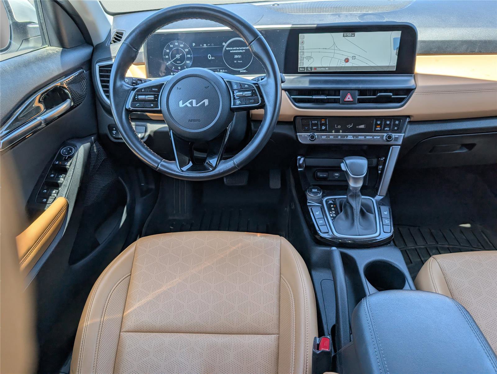 Used 2024 Kia Seltos EX FWD image 27
