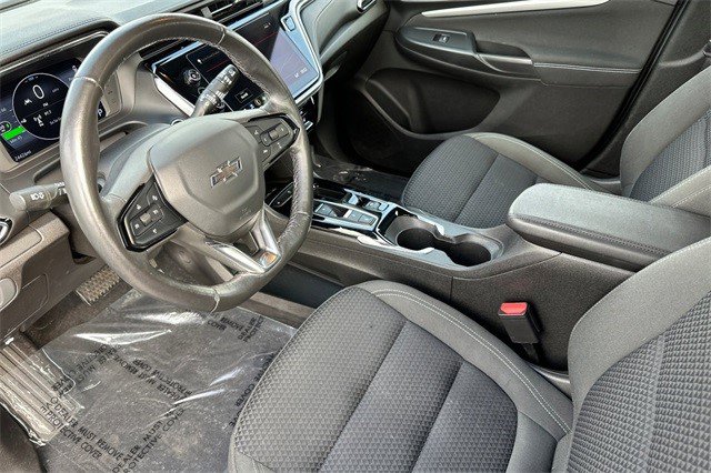 Certified 2022 Chevrolet Bolt EUV LT w/ Comfort Package image 9