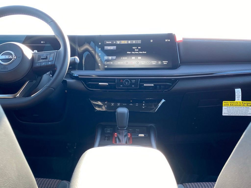 New 2025 Nissan Kicks SR image 24