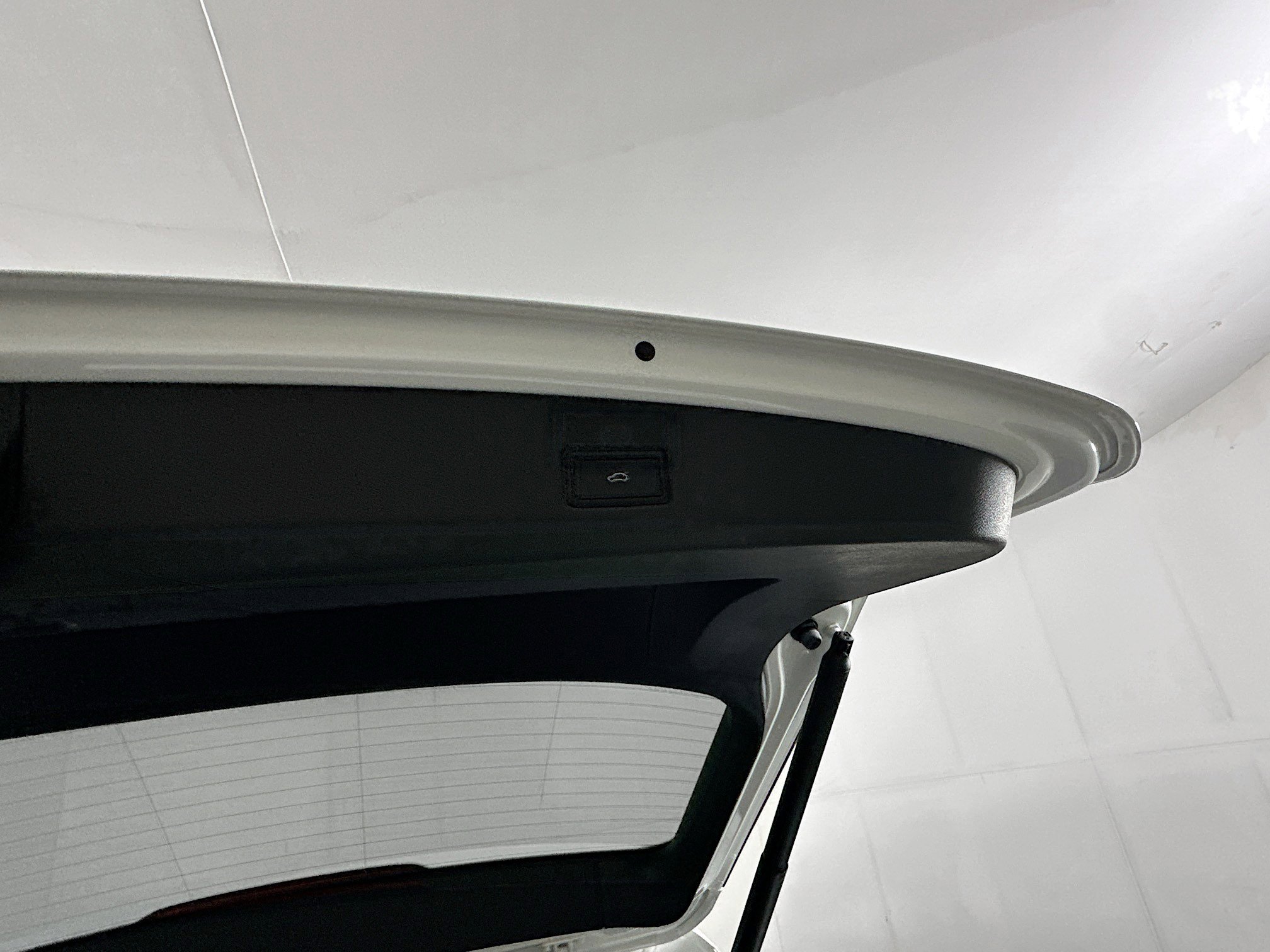 Used 2024 Volkswagen Tiguan SE image 28