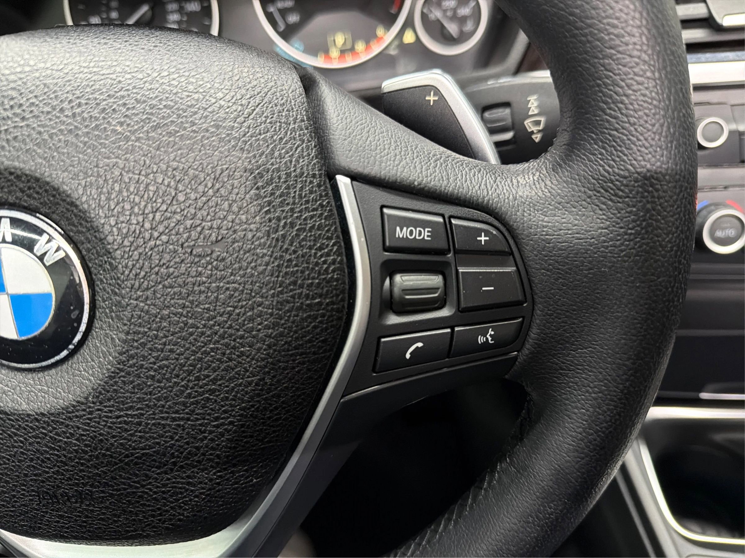 Used 2014 BMW 428i Convertible image 25