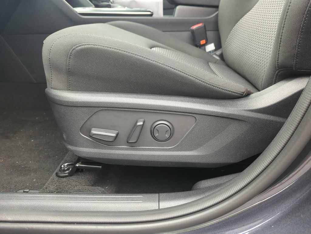 New 2026 Kia Sportage LX w/ LX Convenience Package FWD image 13