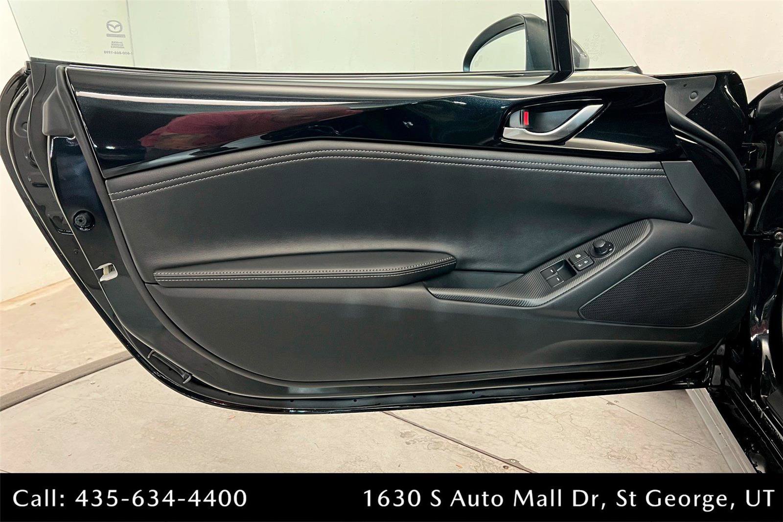 New 2025 MAZDA MX-5 Miata Grand Touring w/ Weather Package image 10