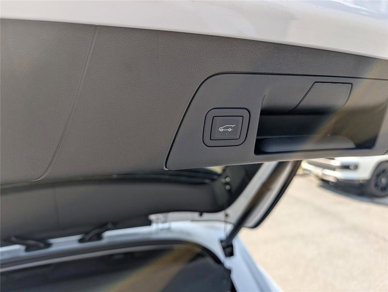 New 2026 Buick Envision Sport Touring image 11