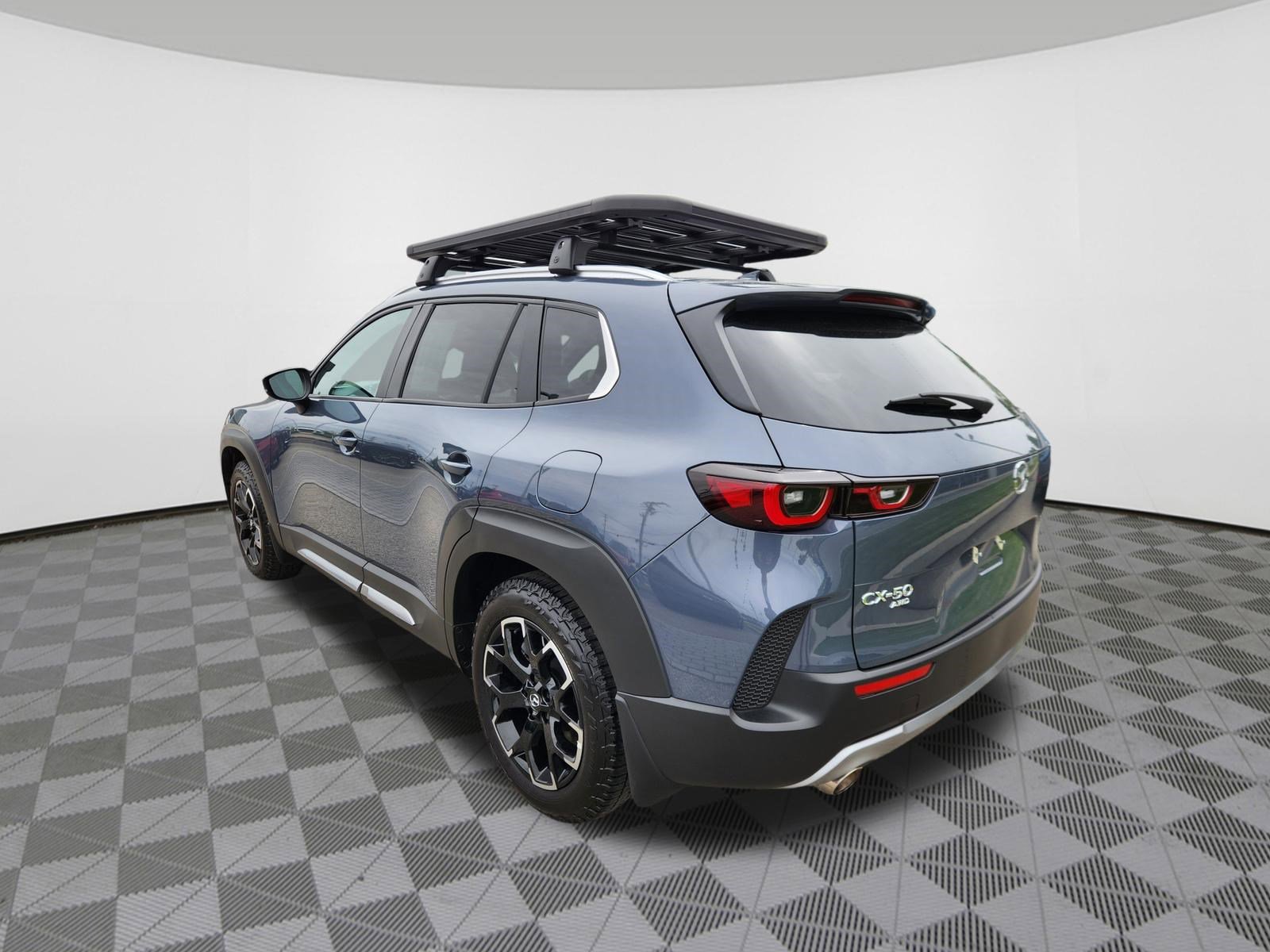 Certified 2025 MAZDA CX-50 Meridian Edition w/ Apex Package AWD/4WD image 3