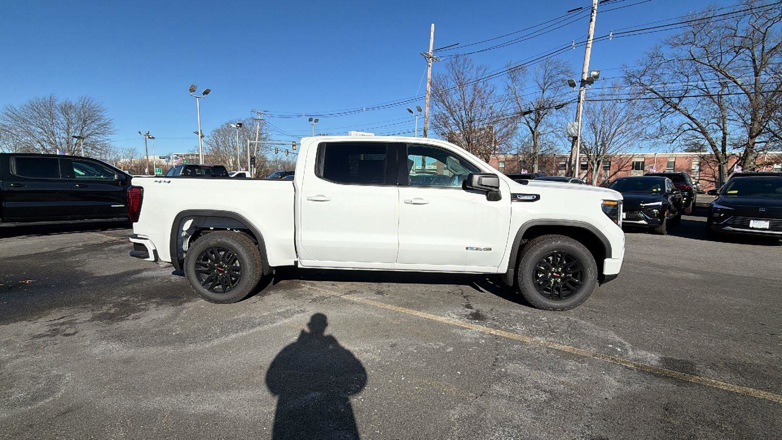 New 2026 GMC Sierra 1500 Elevation image 8