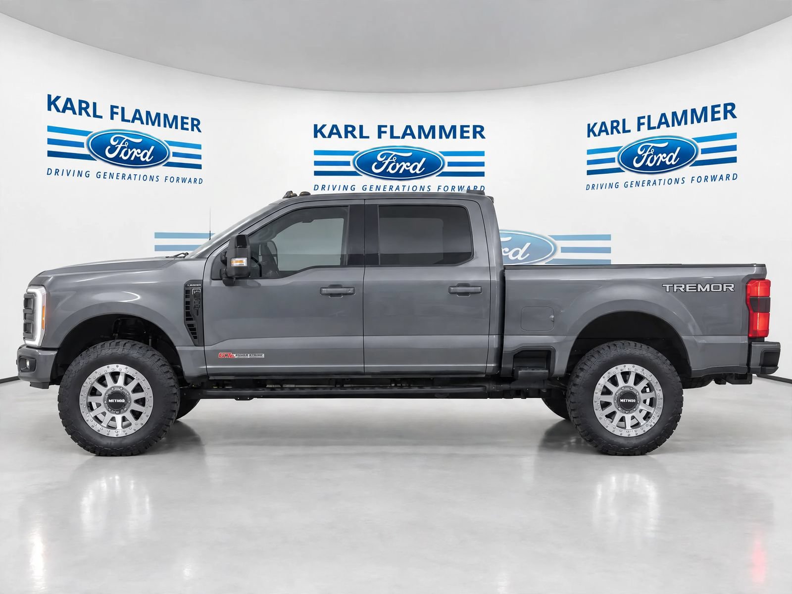 Used 2024 Ford F250 Lariat w/ Lariat Ultimate Package AWD/4WD image 6