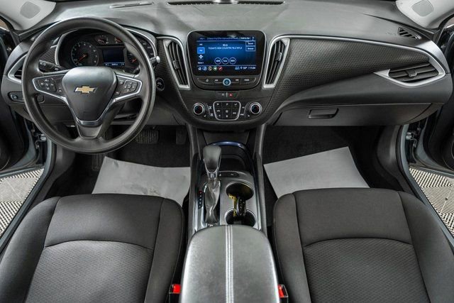 Used 2024 Chevrolet Malibu LT image 20