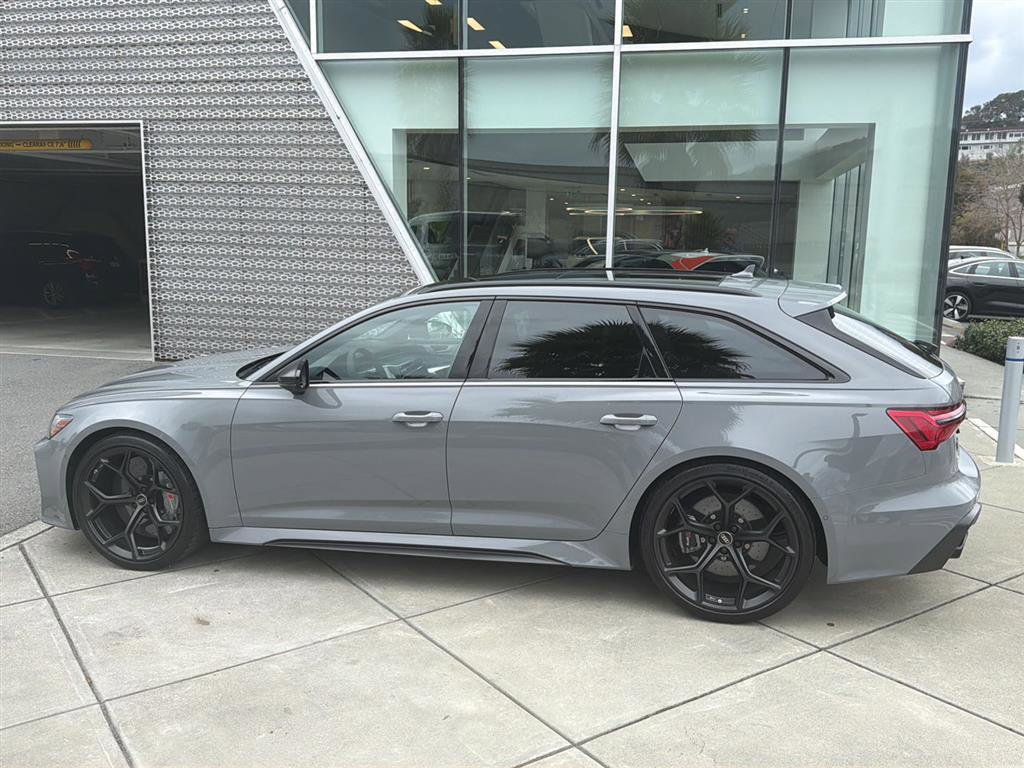 Used 2025 Audi RS 6 performance image 9
