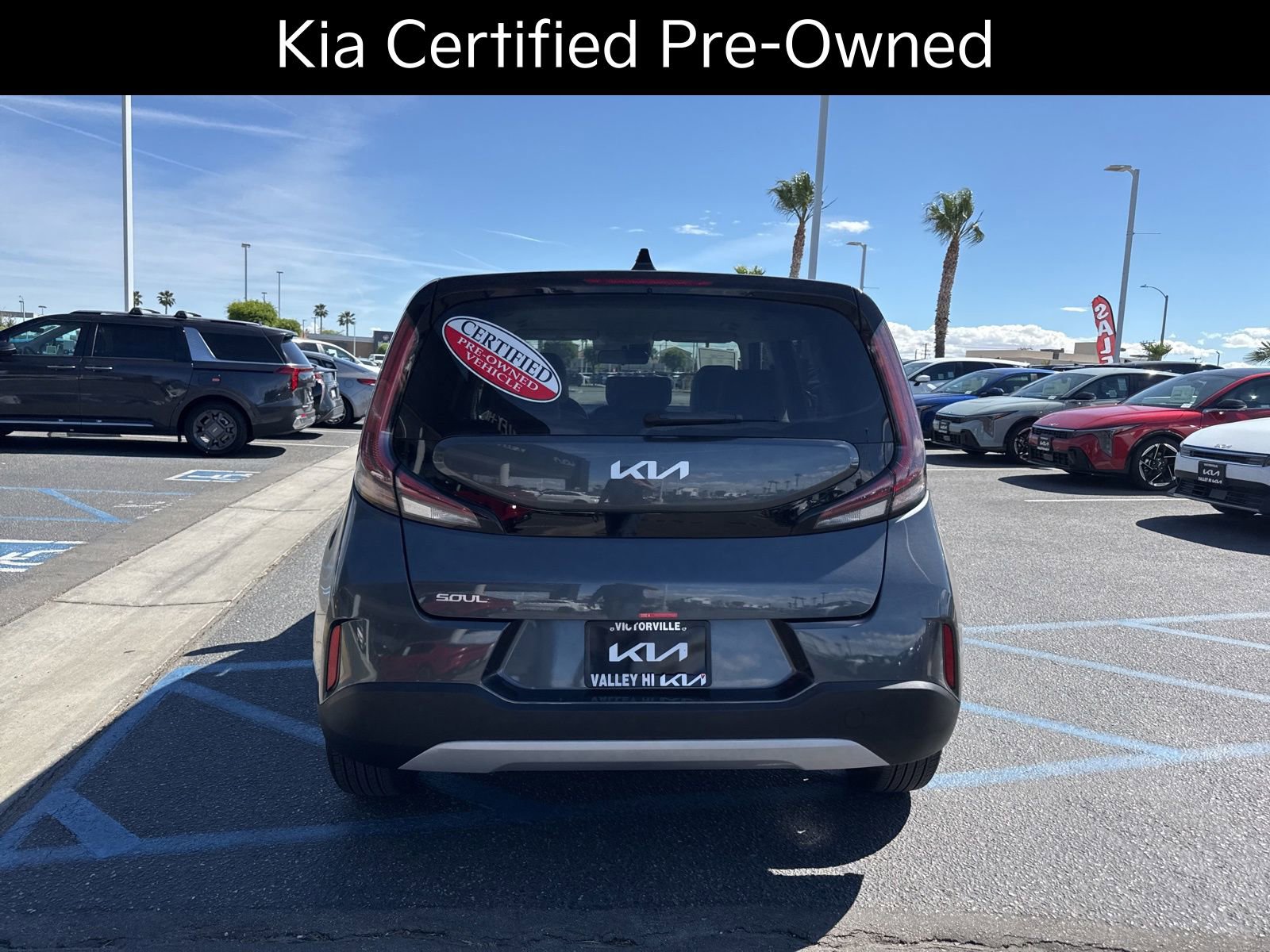 Certified 2025 Kia Soul LX w/ LX Technology Package FWD image 7