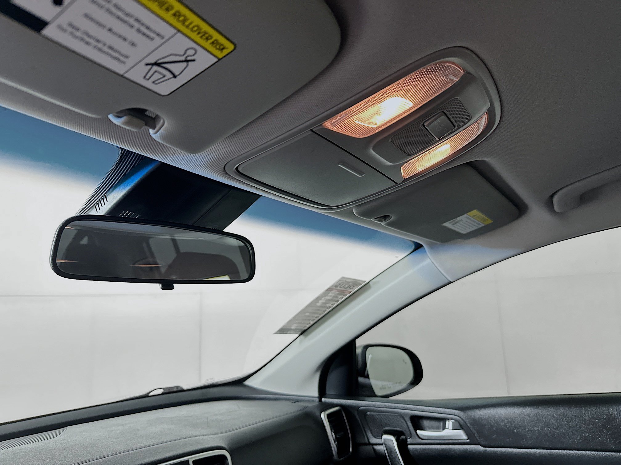 Used 2018 Kia Sportage EX FWD image 18