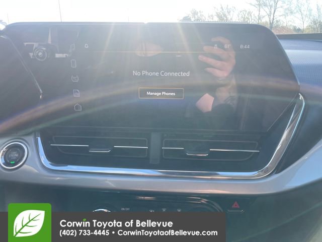 Used 2025 Chevrolet Trax LT image 12