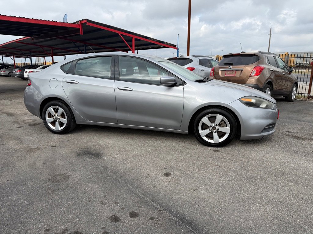 Used 2015 Dodge Dart SXT FWD image 5