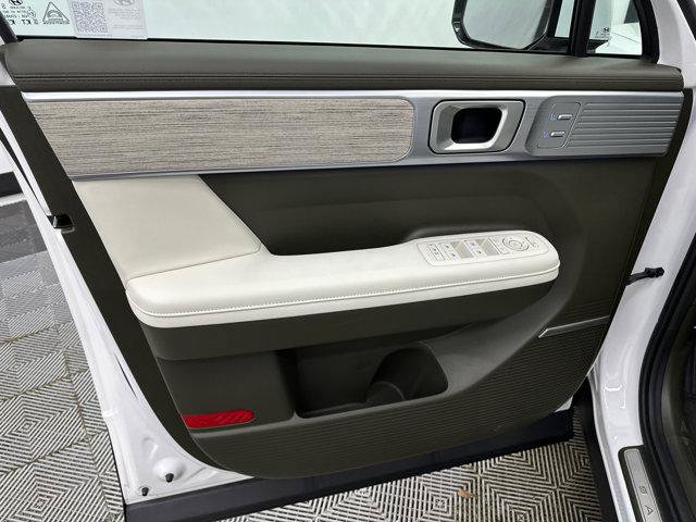 New 2025 Hyundai Santa Fe Calligraphy FWD image 11