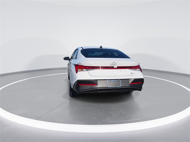 Certified 2025 Hyundai Elantra Blue image 7