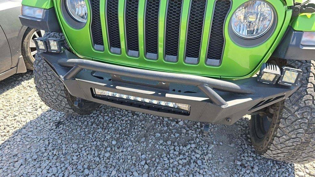 Used 2019 Jeep Wrangler Unlimited Rubicon AWD/4WD image 9