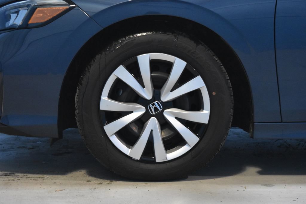 Used 2025 Honda Civic LX image 25