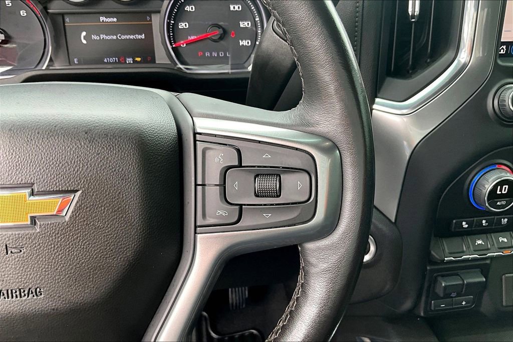 Used 2022 Chevrolet Silverado 1500 LTZ w/ LTZ Premium Package AWD/4WD image 15