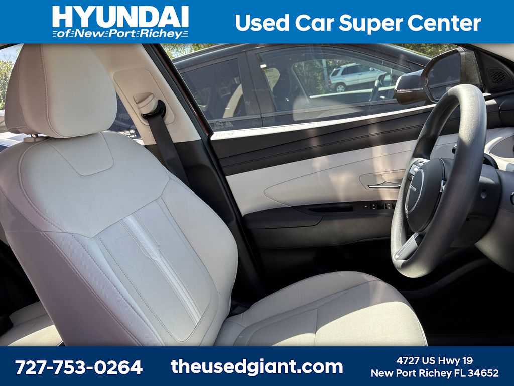 Used 2025 Hyundai Tucson SEL image 7