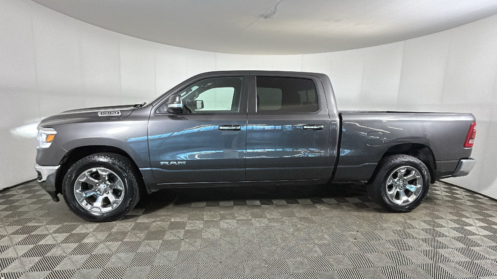 Used 2019 RAM 1500 Big Horn AWD/4WD image 7