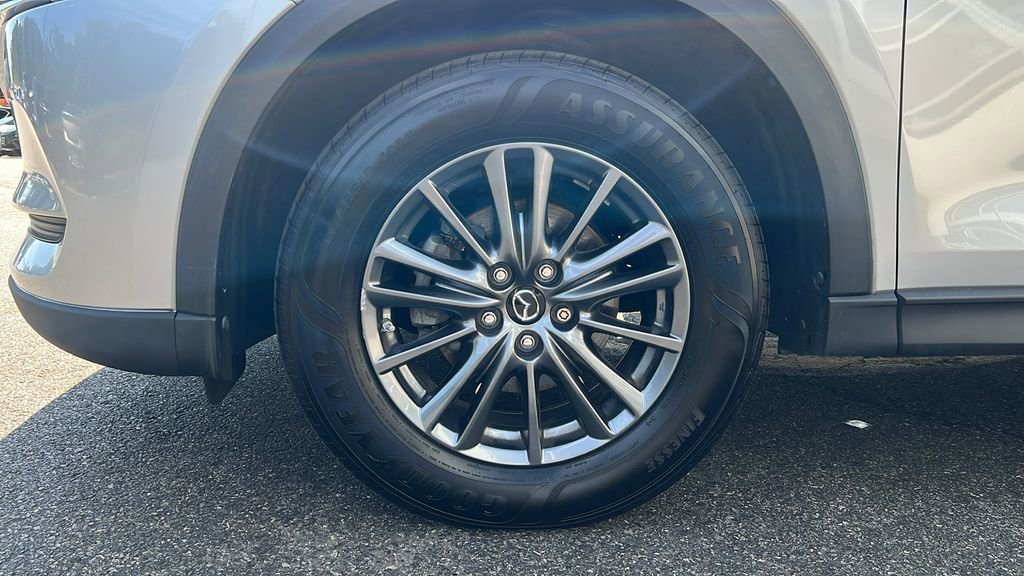 Used 2019 MAZDA CX-5 Touring image 9