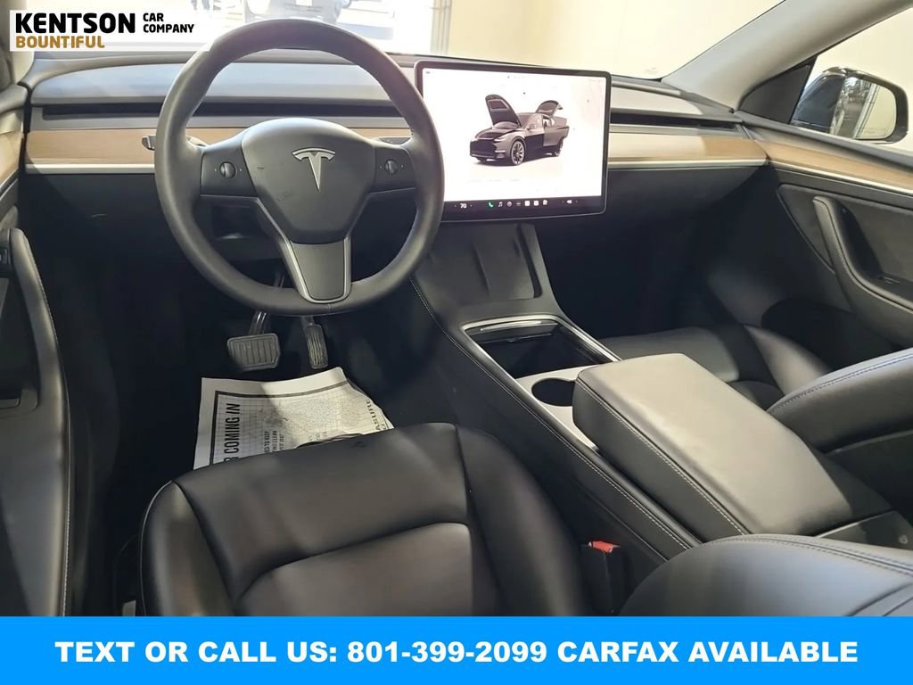 Used 2023 Tesla Model Y Long Range AWD/4WD image 5