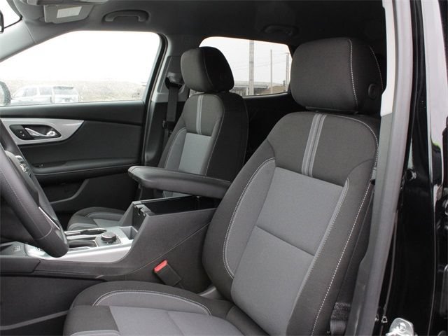 New 2025 Chevrolet Blazer LT w/ Convenience Package AWD/4WD image 16