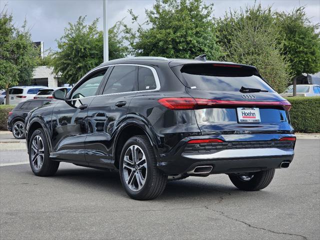 Used 2025 Audi Q5 Premium w/ Convenience Package AWD/4WD image 9