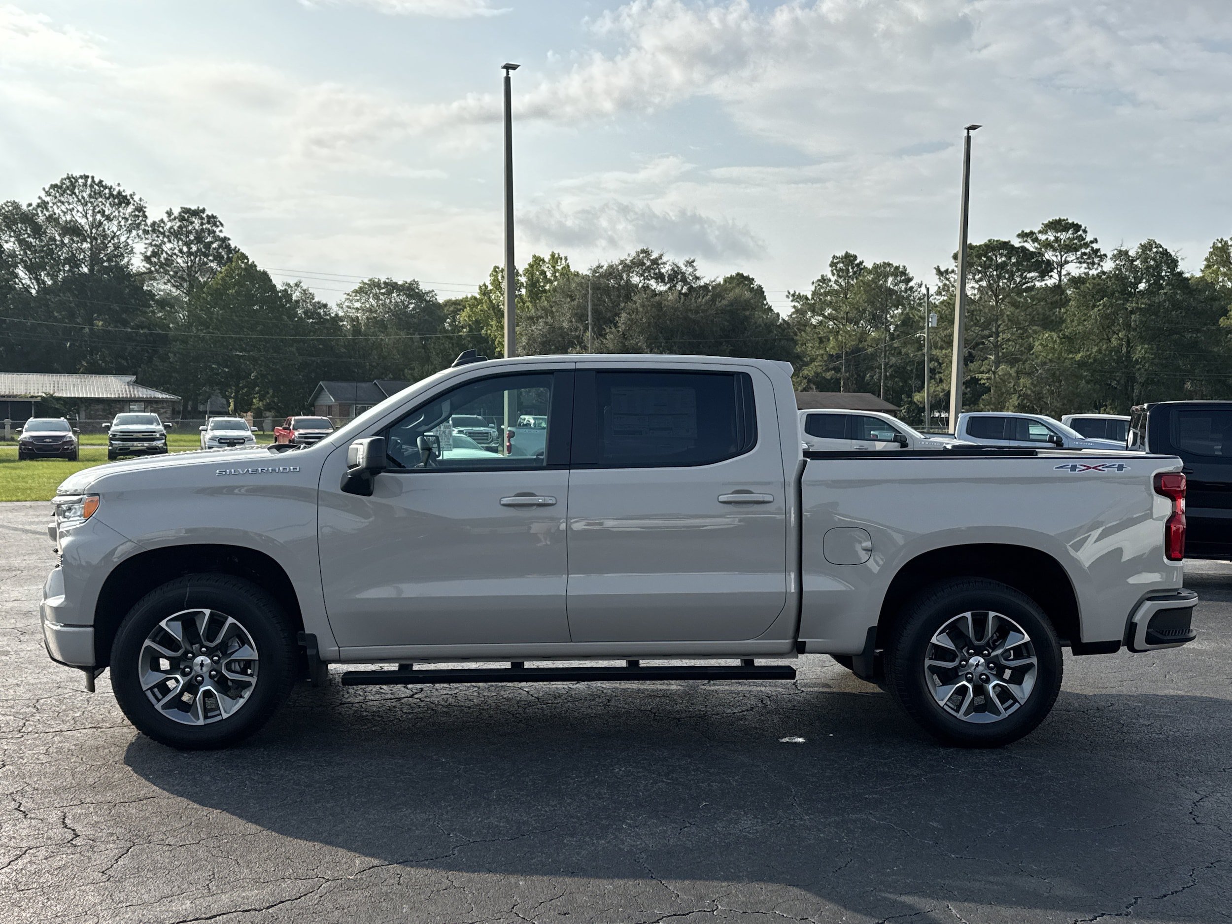 New 2026 Chevrolet Silverado 1500 RST w/ RST All Star Premium Package AWD/4WD image 5