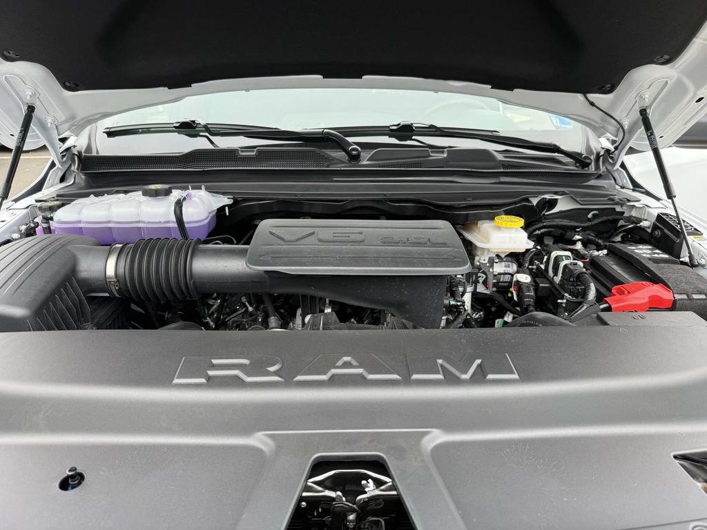 New 2026 RAM 1500 Tradesman AWD/4WD image 12