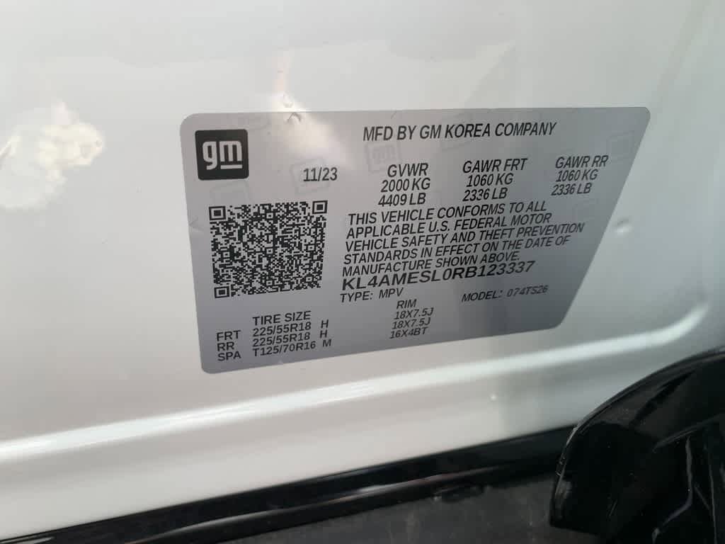 Certified 2024 Buick Encore GX Sport Touring image 28
