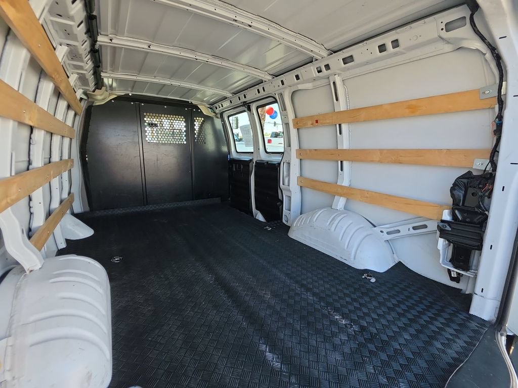 Used 2024 GMC Savana 2500 w/ Driver Convenience Package RWD image 26