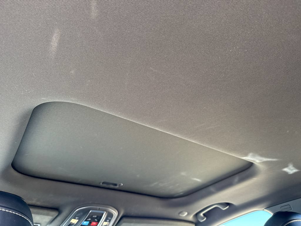 Used 2023 Jeep Grand Cherokee Altitude RWD image 16